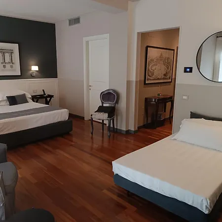 The Tuscanian Hotel-3